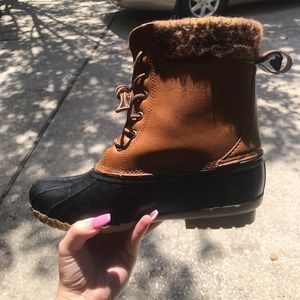 Women’s winter/fall boot